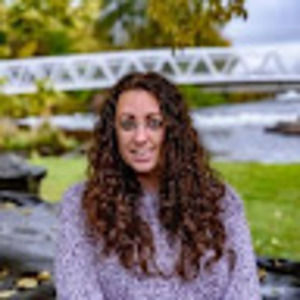 Meet your Posher, Jenifer